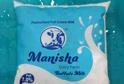 FRESH BUFFALO MILK